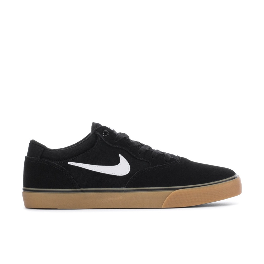 Nike Men's Black and White Sneakers with Tan Sole